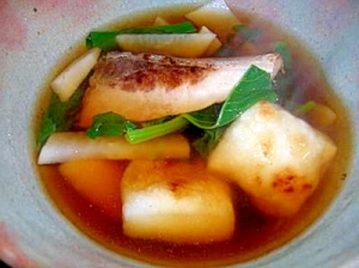 素朴な鰤と大根のお雑煮 レシピ 作り方 By ブ 子 楽天レシピ 素朴な鰤と大根のお雑煮 レシピ 作り方 By ブ 子 楽天レシピ